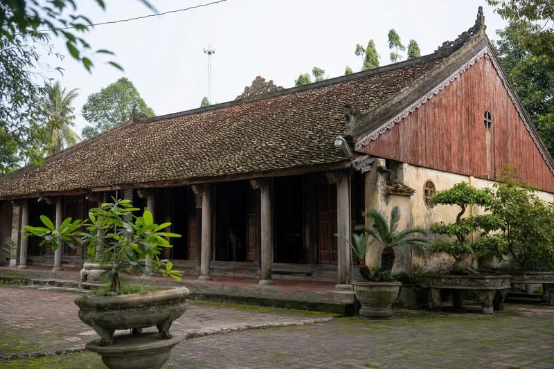 Đình Tân Thạch