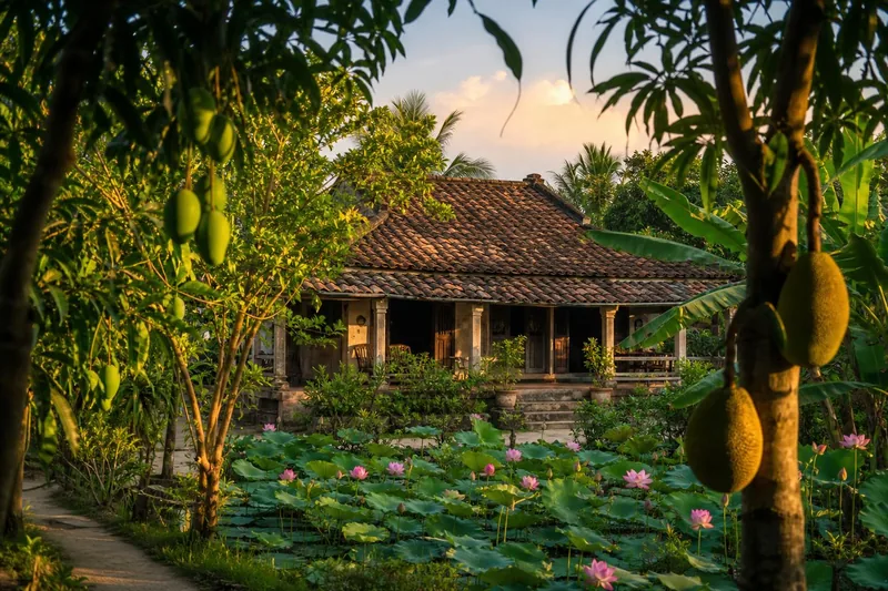 Nhà vườn Tư Hiền